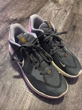 Nike Women’s Black and Pink Athletic Training Shoes